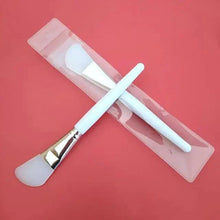 Load image into Gallery viewer, New Elegance Professional Silicone Mask Brush  Home Salon Silicone Facial Mud Mixing Brush For Skin Care Reusable Cosmetic Tool
