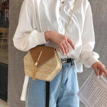Load image into Gallery viewer, New Famous Mulit Style Straw+leather Handba For Women And Girls  New Fashion Summer Bag Handmade Woven Beach Circle Shoulder Bag
