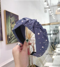 Load image into Gallery viewer, New Fashion Girls Headband Handmade Shining Pearls Rhinestone Ornament Hairband Women Middle Knot Turban Gorgeous Hair Accessories For Women
