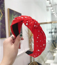 Load image into Gallery viewer, New Fashion Girls Headband Handmade Shining Pearls Rhinestone Ornament Hairband Women Middle Knot Turban Gorgeous Hair Accessories For Women
