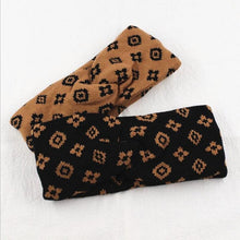 Load image into Gallery viewer, New Fashion Luxury Brand Women Hairband Warm Casual Woolen Knitted Girl Headband Big Bow Knot Turban Autumn Gorgeous Hair Accessories For Women
