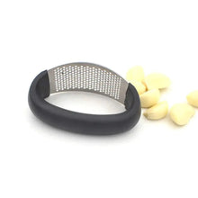Load image into Gallery viewer, New Incredible 1Pcs Stainless Garlic Press Household Manual Garlic Press Device Kitchen Press Squeezer Ginger Garlic Tools Kitchen Accessories
