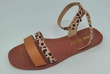Load image into Gallery viewer, New Leopard Summer Women Sandals Strap Fashion Woman Beach Shoes Buckle Flat Heels Open Toe Platform Outdoor Sandals Flat Casual Strappy Ankle Strap Flat Sandals
