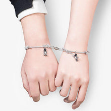Load image into Gallery viewer, New Magnet Couple Bracelet Star Astronaut Bracelet Attractive Fashion Star Magnetic Bracelets For Couples Jewelry Gifts Set For Bestfriend Girlfriend Boyfriend Women Men

