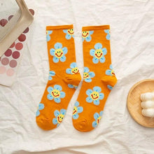 Load image into Gallery viewer, New Style Cartoon Flower Women Socks Kawaii Socks Breathable Spring Autumn Casual Socks Beautiful Girls Socks For Women
