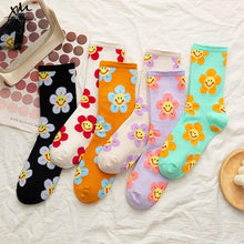 Load image into Gallery viewer, New Style Cartoon Flower Women Socks Kawaii Socks Breathable Spring Autumn Casual Socks Beautiful Girls Socks For Women
