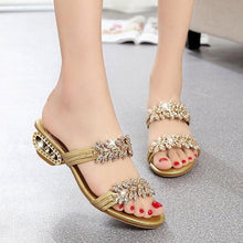 Load image into Gallery viewer, New Women Shoes Slippers Summer Beach Sandals Fashion Rhinestone Outdoor Slippers Flip Flops Beach Sandals Shining Rhinestones Shoes Diamond Comfortable Shoes Luxury Outdoor Women Slippers
