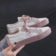 Load image into Gallery viewer, New Women Sneaker Fashion Breathble Vulcanized Shoes Platform Lace Up Casual White Tenis Sneakers Women Play Fashion Sneaker Low Top Elastic Canvas Flat Sneakers

