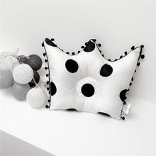 Load image into Gallery viewer, Newborn Baby Shaping Pillow Cute Crown Shape Backrest Cushion Anti-head Correction Bed Neck Support Pillows Baby Pillow Baby Bedding Air Mesh Organic Cotton Soft Baby Pillow Newborn Anti Flat Head Syndrome for Crib Cot Baby Pillow
