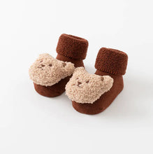 Load image into Gallery viewer, Terry Baby Socks - # BAAA91910001
