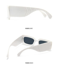 Load image into Gallery viewer, Oversized Square Sunglasses Classic Square Sunglasses For Men &amp; Women Sun Glasses In Snake Pattern For Traveling Shades Female
