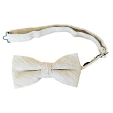 Load image into Gallery viewer, Parchment Tweed - Men's Pre-tied Bow Tie
