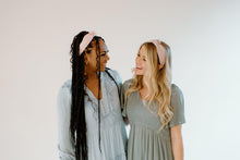 Load image into Gallery viewer, Blushing Knotted Headband
