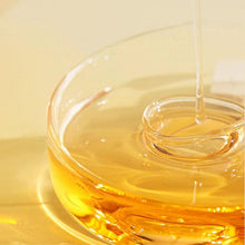 Load image into Gallery viewer, Perfume Soft Hair Care Oil - Nourishing Anti-Static Spray for Frizz-Free, Hydrated Locks
