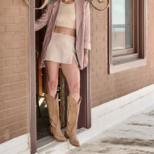 Load image into Gallery viewer, The Perry Lane
