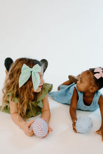 Load image into Gallery viewer, Petal Petite Hair Bow
