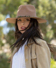 Load image into Gallery viewer, Peter Grimm Jules - Wide Brim Wool Felt Cowgirl Hat
