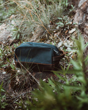 Load image into Gallery viewer, Dopp Kit
