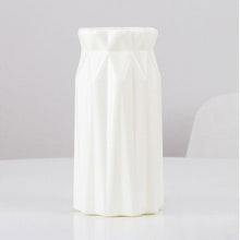 Load image into Gallery viewer, Plastic Vases Anti-ceramic Unbreakable Basket Imitation Rattan Flower Vase For Home Décor Desktop Decoration Living Room Office or Bookshelf

