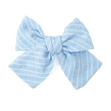 Load image into Gallery viewer, Pond Stripe Petite Hair Bow
