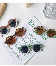Load image into Gallery viewer, Popular Sunglasses For Children Boy/Girl New Elegant Leopard Double Color Cartoon Bear Shapes New Round Shape Sunglasses For Kids As Well As For Women And Men

