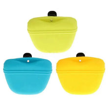 Load image into Gallery viewer, Portable Dog Training Treat Pouch Substantial Clip Cool Outdoor Feed Storage Pouch Waist Bags For Pets

