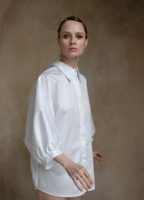 Load image into Gallery viewer, Prima Italian Design White Shirt Organic Cotton
