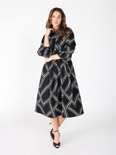 Load image into Gallery viewer, Printed shirt collar elastic waist dress
