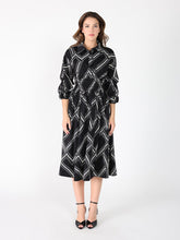 Load image into Gallery viewer, Printed shirt collar elastic waist dress
