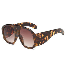 Load image into Gallery viewer, Fashionable &amp; Luxury Round Shape Sunglasses For Men &amp; Women &amp; Designer Oversized &amp; Attractive Personality Colorful Frames Unique Glasses In Retro Style Sunglasses
