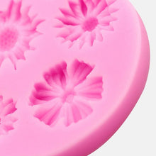 Load image into Gallery viewer, New 3D Flower Silicone Molds Fondant Craft Cake Candy Chocolate Sugarcraft Ice Pastry Baking Tool Mould Soap Mold Cake Decorator Flower Fondant Cake Mold
