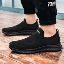Load image into Gallery viewer, New Men Sneakers Light Fashion Casual Shoes Slip-On Comfortable Women Pink Couple Shoes Outdoor Walking Footwear Non-Slip Running Climbing Shoes Sneakers

