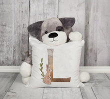 Load image into Gallery viewer, Animal Printed Pillow Cover Cartoon Giraffe Fox Bunny White Seat Polyester Decorative Cushion Cover Sofa Kids Room Alphabet Pillow Cover With Cute Animals Pillow Cases Outdoor Indoor Square Cushion Covers For Home Sofa Couch 45x45cm
