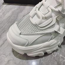 Load image into Gallery viewer, Modern Thick Platform Sneakers White Woman Vulcanize Shoes Luxury Tennis Sneakers Trainers Lace Up Fashion Comfortable Walking Footwear New Lightweight Sneakers
