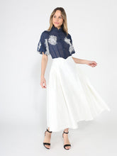 Load image into Gallery viewer, Puff sleeve embroidered organza top
