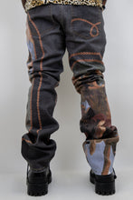 Load image into Gallery viewer, RM202SK - Graphic Printed Stacked Jeans

