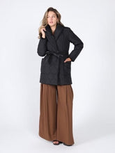 Load image into Gallery viewer, Quilted Lightweight front open belt Jackets

