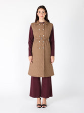 Load image into Gallery viewer, Quilted Sleeveless Belted Long Jacket
