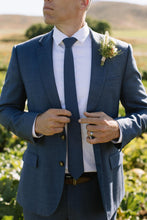 Load image into Gallery viewer, Rain - Men's Tie
