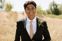 Load image into Gallery viewer, Rattan - Men's Tie
