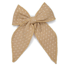 Load image into Gallery viewer, Rattan Darling Hair Bow
