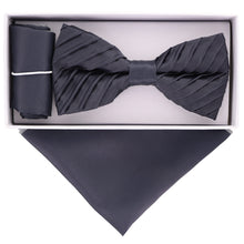 Load image into Gallery viewer, Vittorio Farina Pleated Bow Tie &amp; Pocket Square

