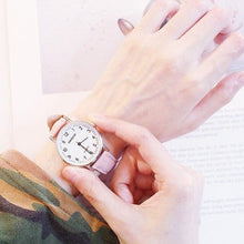 Load image into Gallery viewer, Retro Trendy Atmosphere Quartz Watch Fashion Casual Female Student Watch Ultra Thin Digital Dial Woman Children Set Bracelet Watch Leather Band Luxury Quartz Watches Fashion Creative Watch
