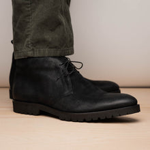 Load image into Gallery viewer, 46-602-BLK REZZA Suede Calfskin Chukka Boot Black
