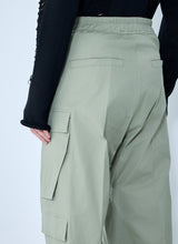 Load image into Gallery viewer, Rick Owens Men Cotton Cargo Pants
