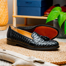 Load image into Gallery viewer, 15-250-BLK RIVIERA Basketweave Calfskin Tassel Loafer, Black
