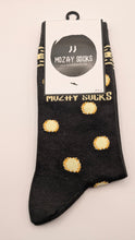 Load image into Gallery viewer, Masjid Socks
