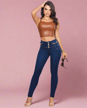 Load image into Gallery viewer, Mentha 100% Authentic Colombian Push Up Jeans
