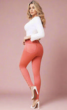 Load image into Gallery viewer, Sea 100% Authentic Colombian Push Up Jeans
