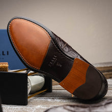 Load image into Gallery viewer, 11-201-NIC ROMA Crocodile Penny Loafer, Nicotine
